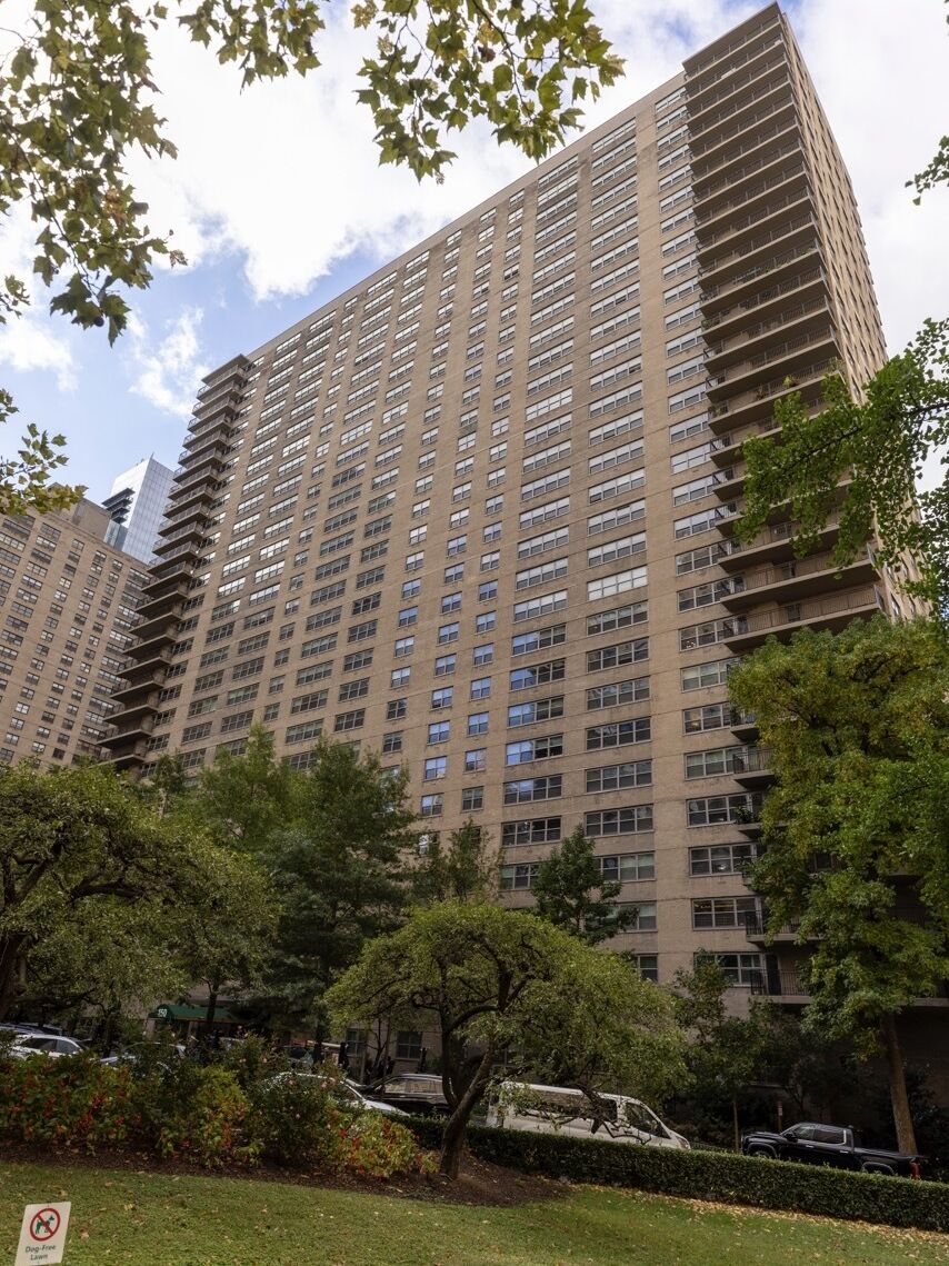 150 West End Ave 2 Large