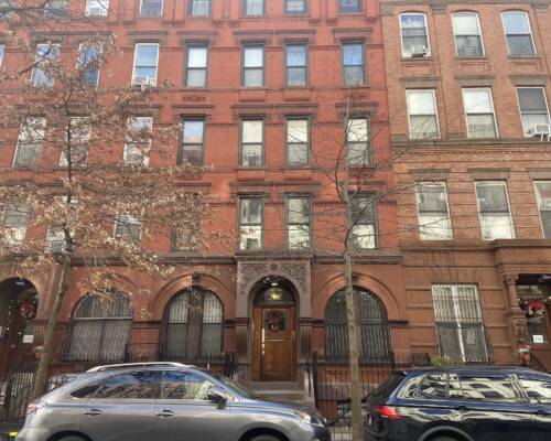 212 W105th ext4