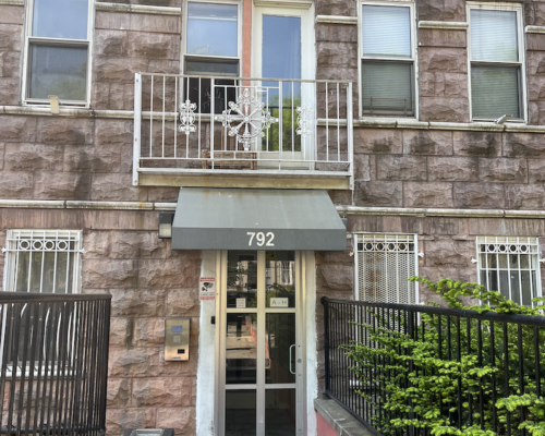 792 Sterling Ext Entry1