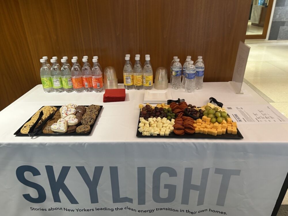 Snacks table Large